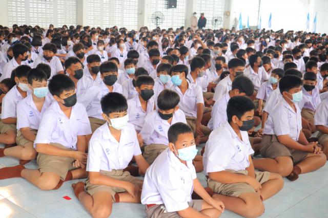 4. สุขสันต์วันเกษียณ ถึงตัวจะไป แต่ใจยังผูกพัน